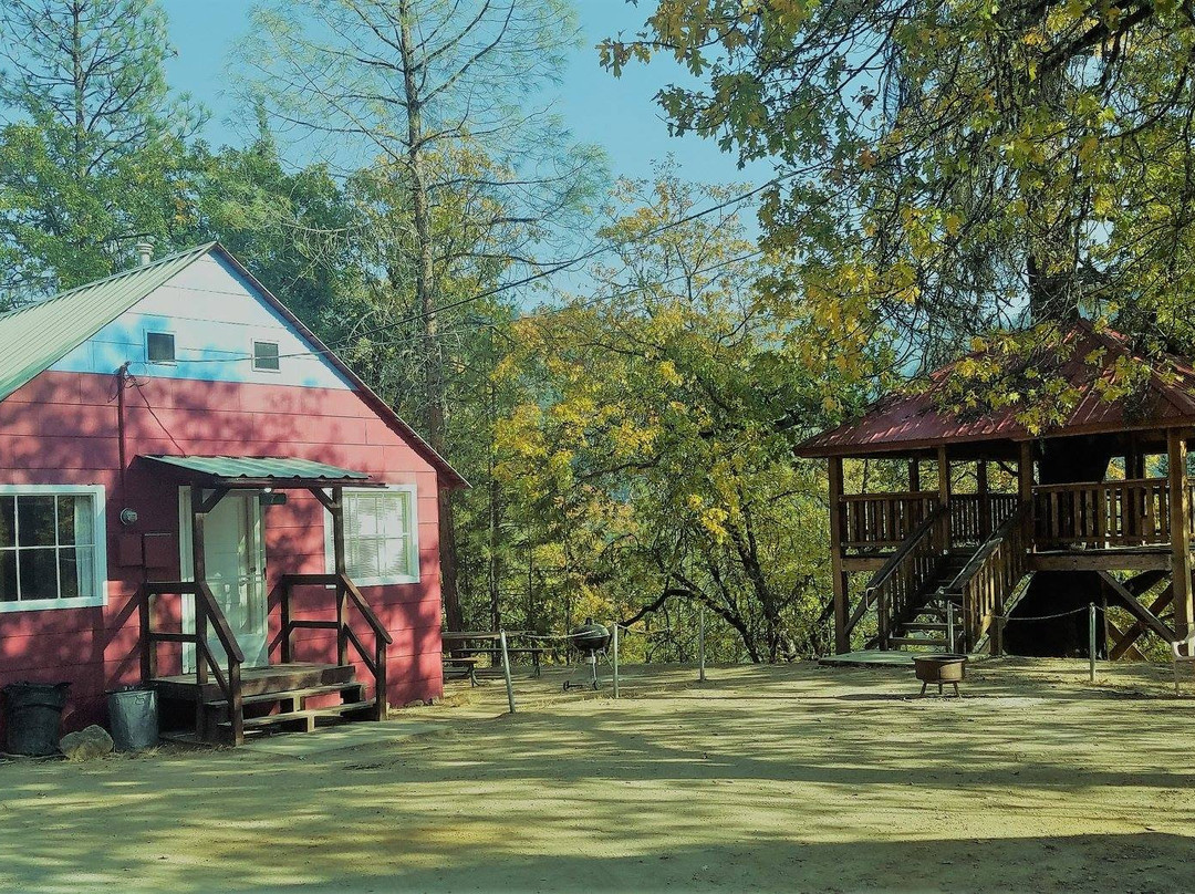 Lakeview Terrace Resort主图