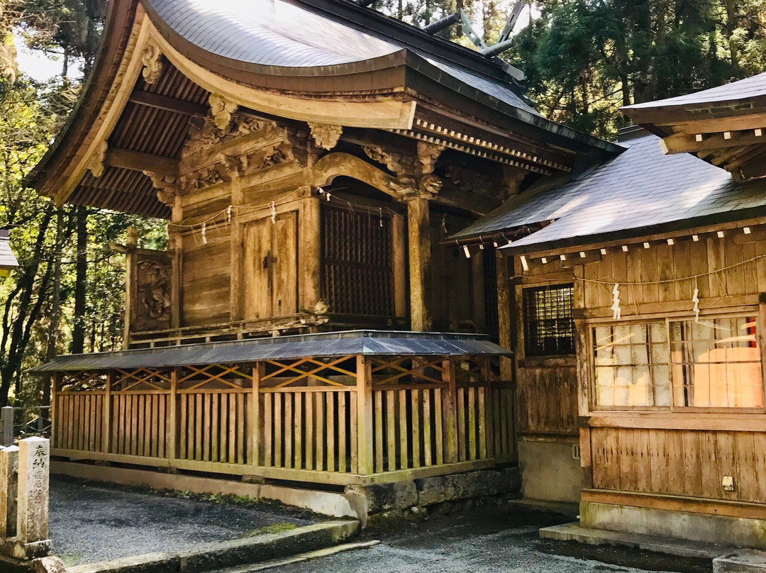 Kusakabeyoshimi Shrine景点图片