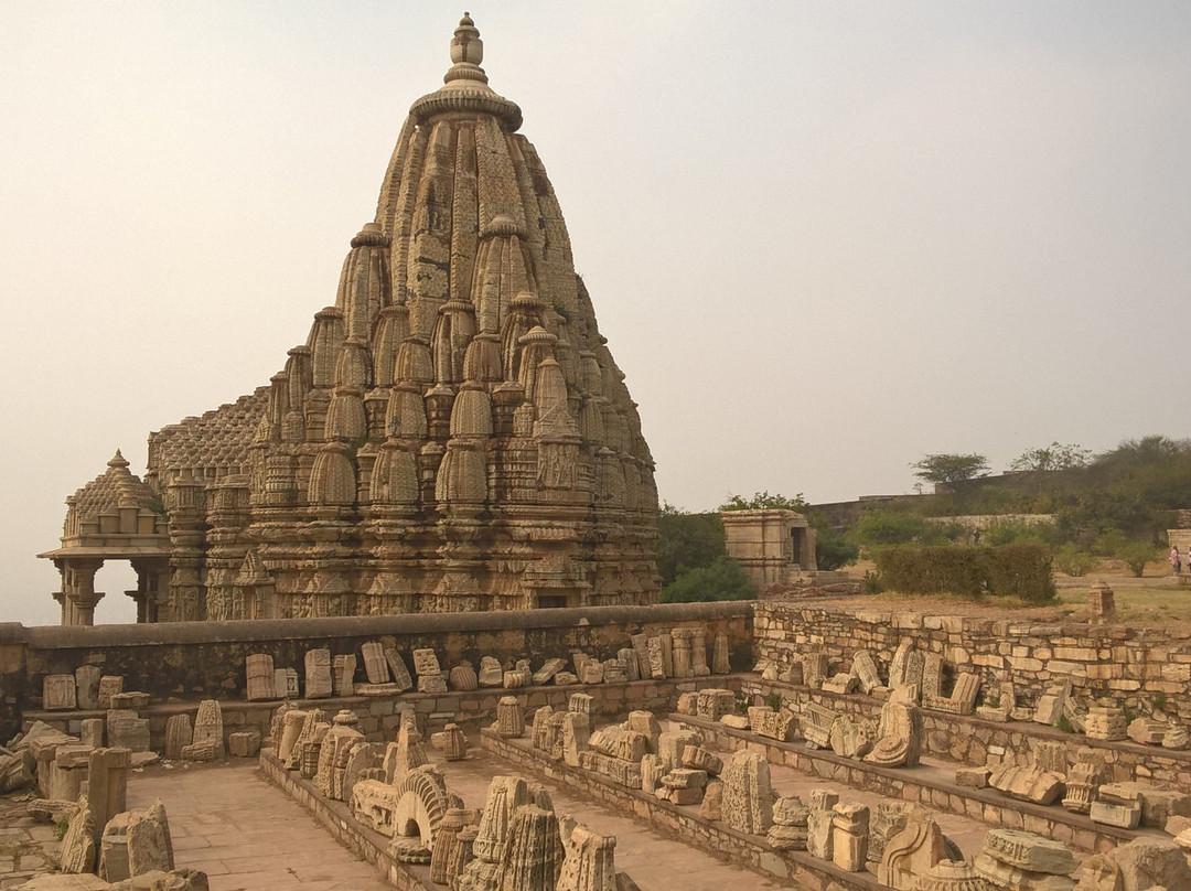 Samadhisvara Temple景点图片