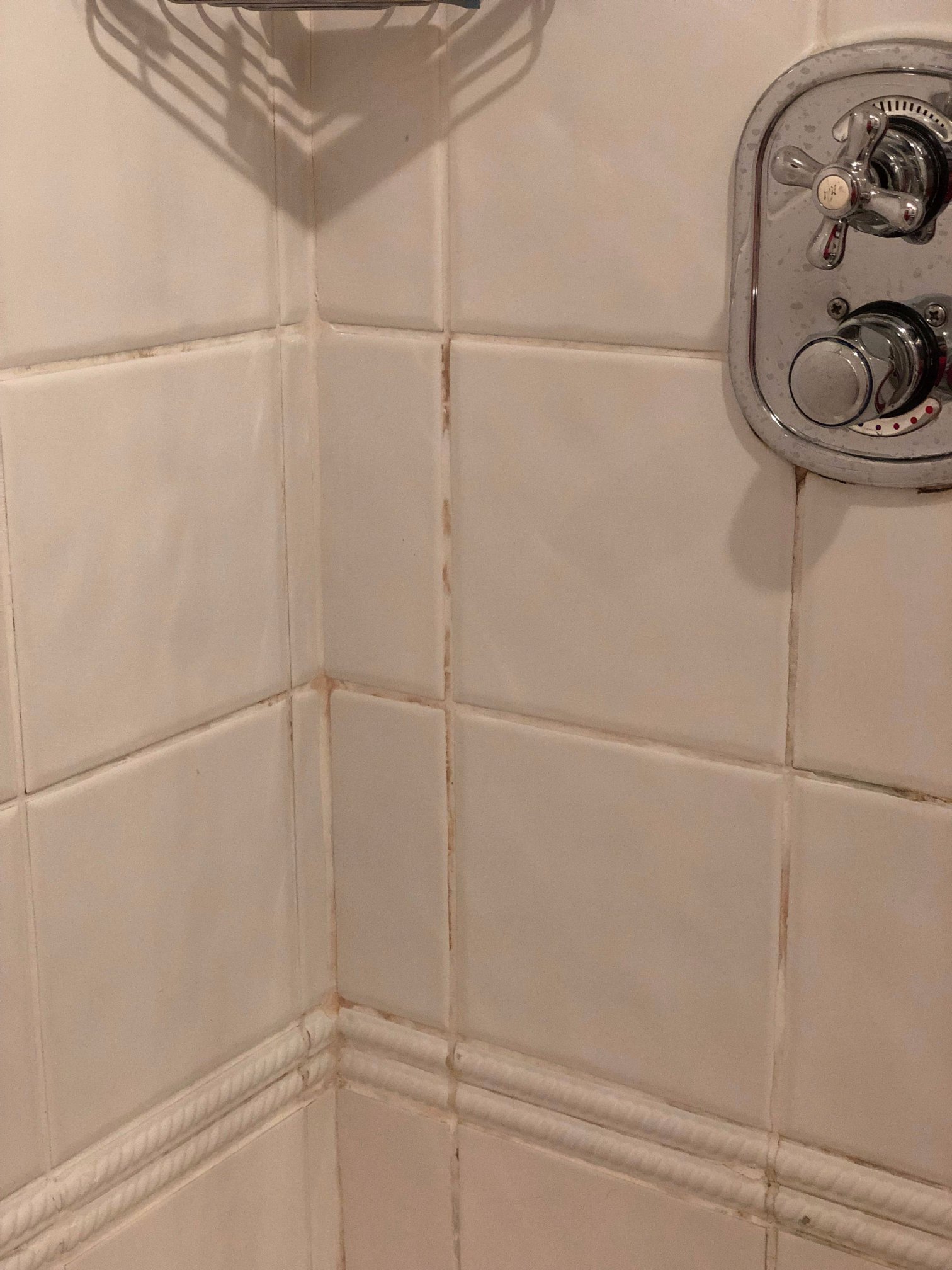 Greenhills Hotel Conference & Leisure Centre-浴室