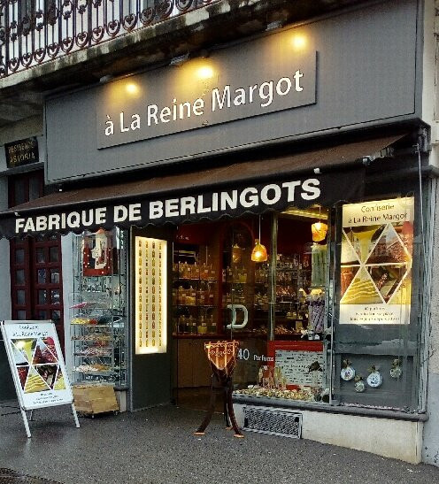 A la Reine Margot-Cauterets必去景点