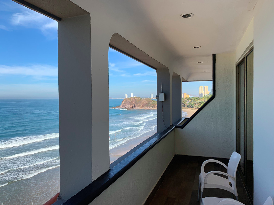 Luna Palace Hotel & Suites主图