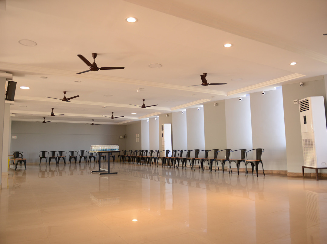 Hotel Parth Residency主图