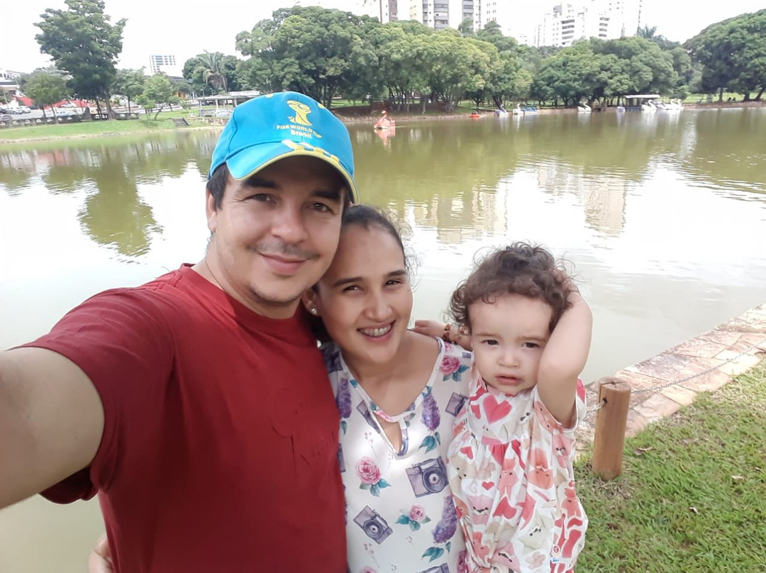 Lago das Rosas-戈亚尼亚必去景点