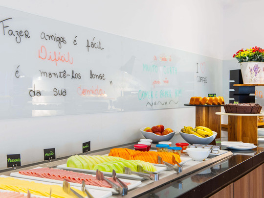 Ramada Encore by Wyndham Osasco主图