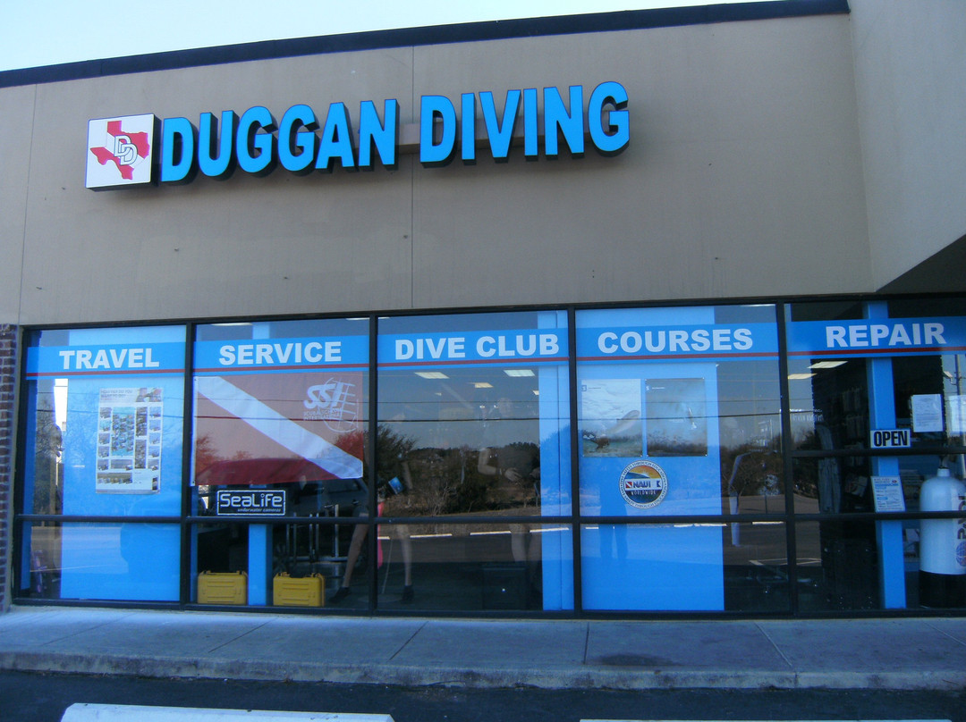 Duggan Diving景点图片