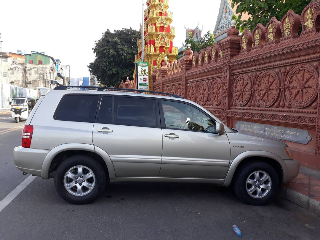 Lans' Phnom Penh Sightseeing Services - Private Tours景点图片