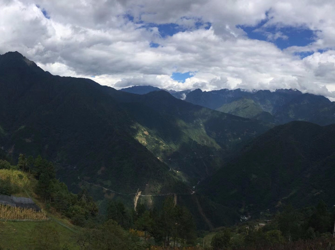 高黎贡山国家级自然保护区景点图片