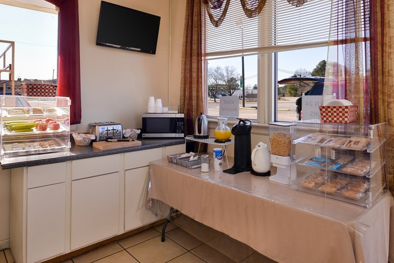 Red Carpet Inn Battleboro主图