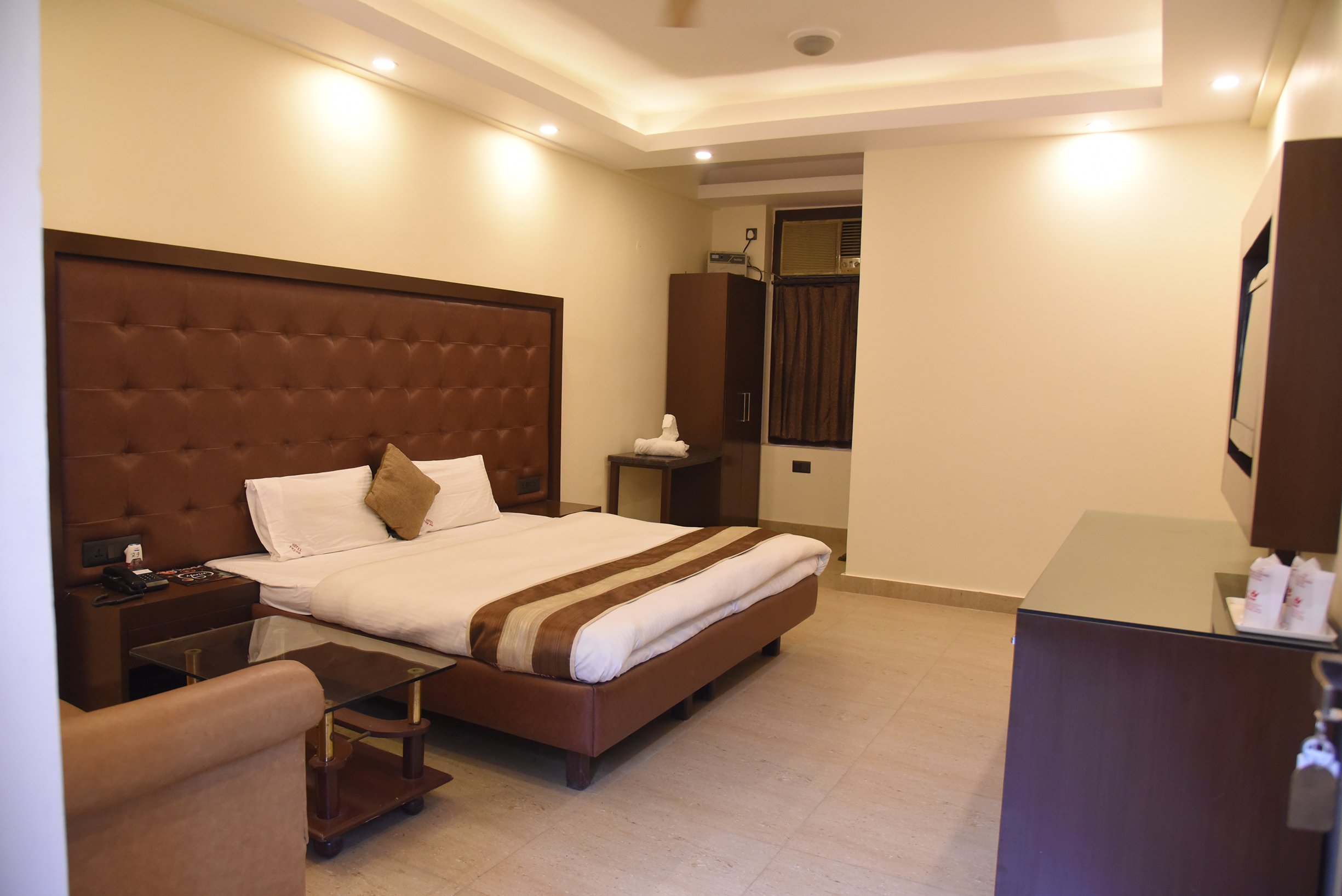 Hotel Taj Inn-官方