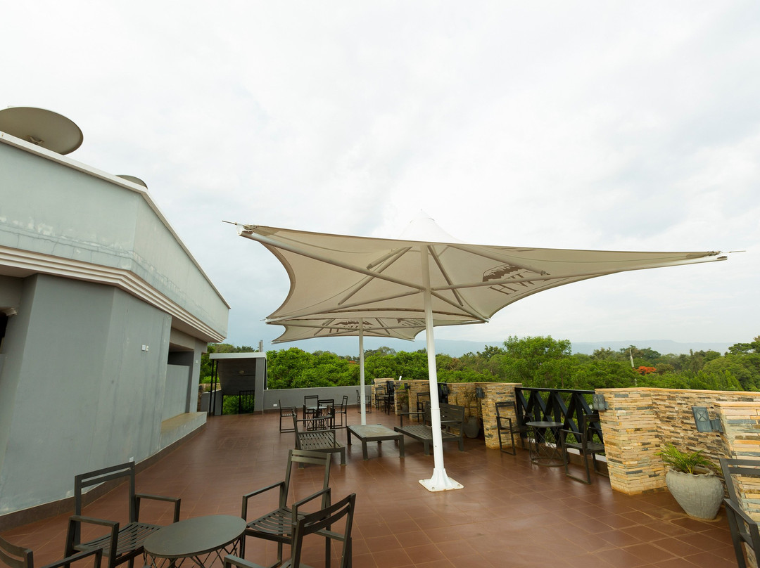 The Summit Bar & Grill