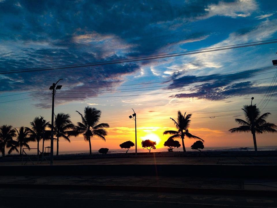 Curvita Surf School-Huanchaco必去景点