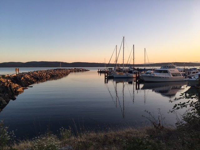 Beach Gardens Resort & Marina主图