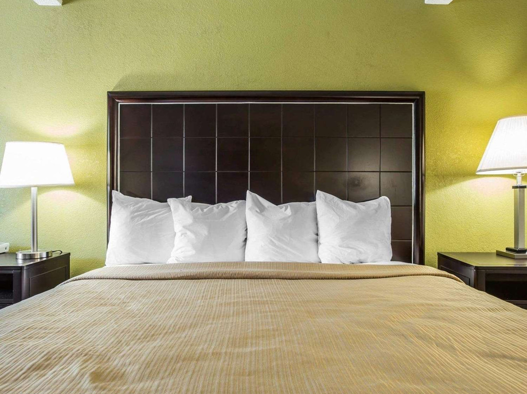 Quality Inn Greenwood Hwy 25主图