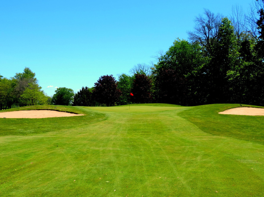 Port Colborne Country Club-科尔本港必去景点