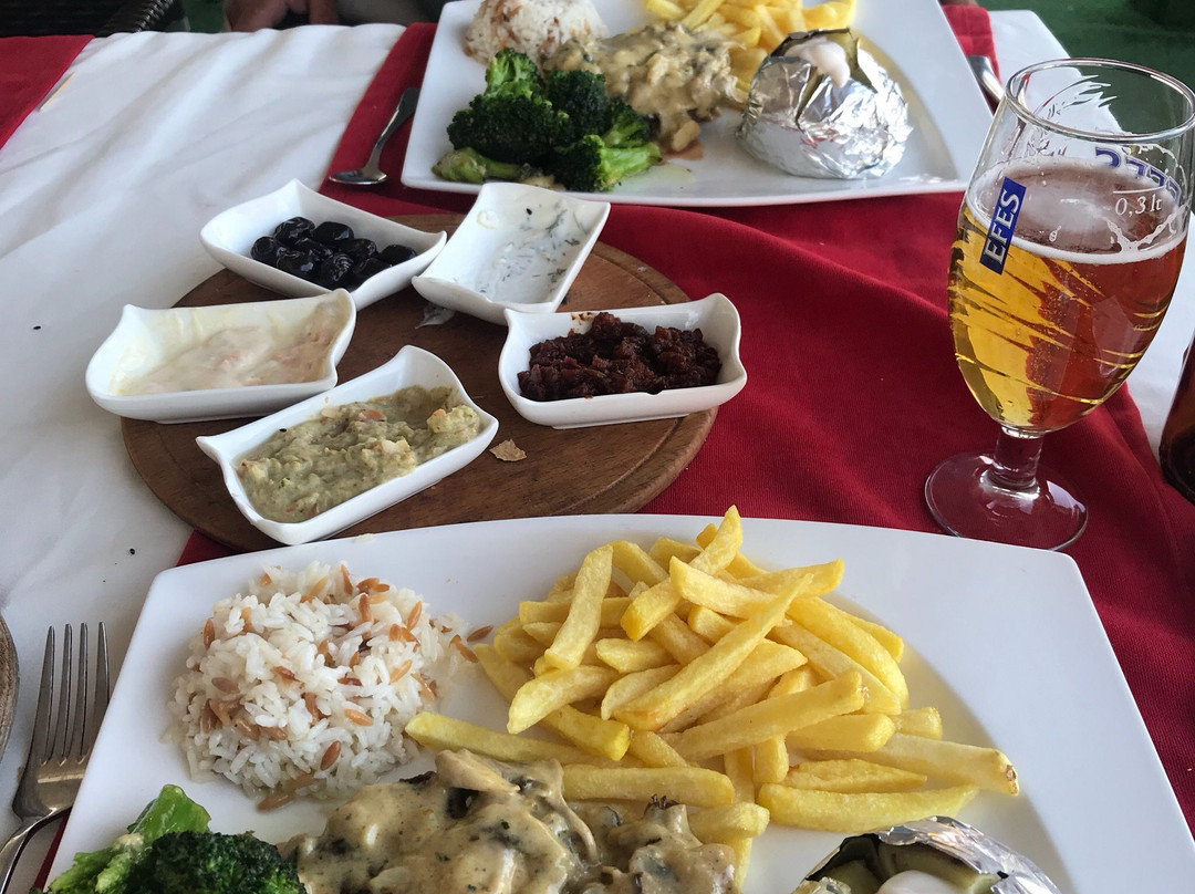 松树园餐馆和美食-Pine Restaurant