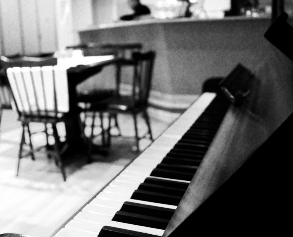 Altadomo Hotel主图