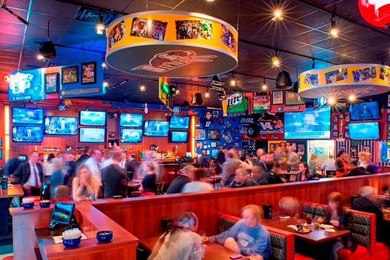 Recovery Sports Grill
