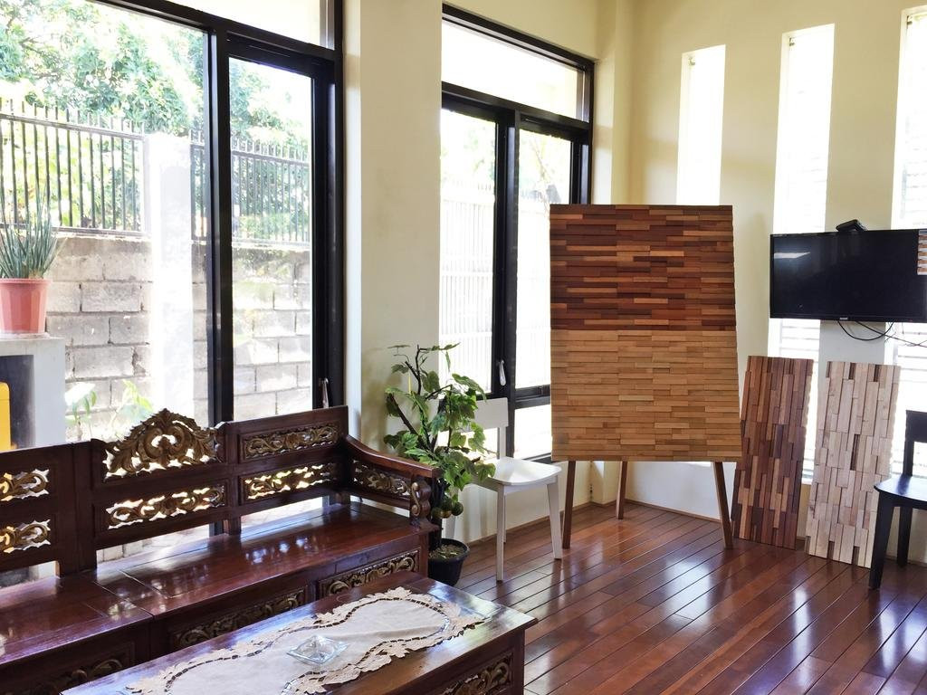 Ebony Guest House主图