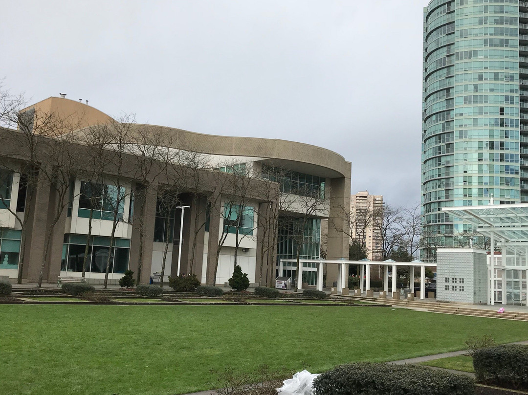 Burnaby Public Library-本那比必去景点