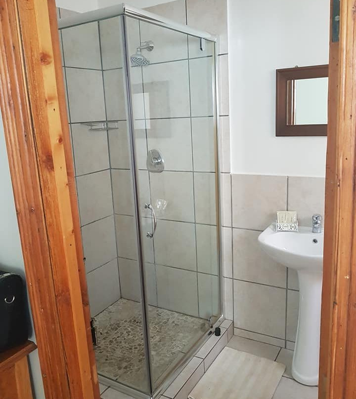 Lord Carnarvon Guest House主图