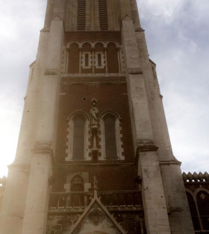 Eglise Saint-Pierre景点图片