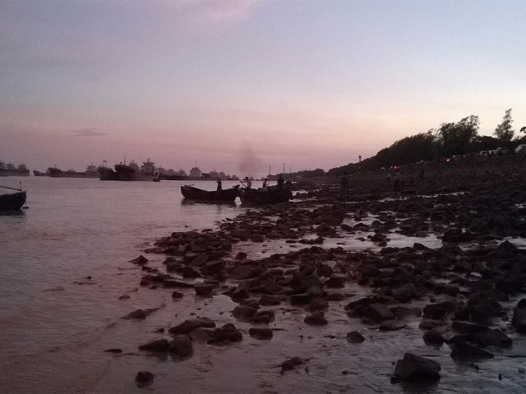 Naval Beach景点图片