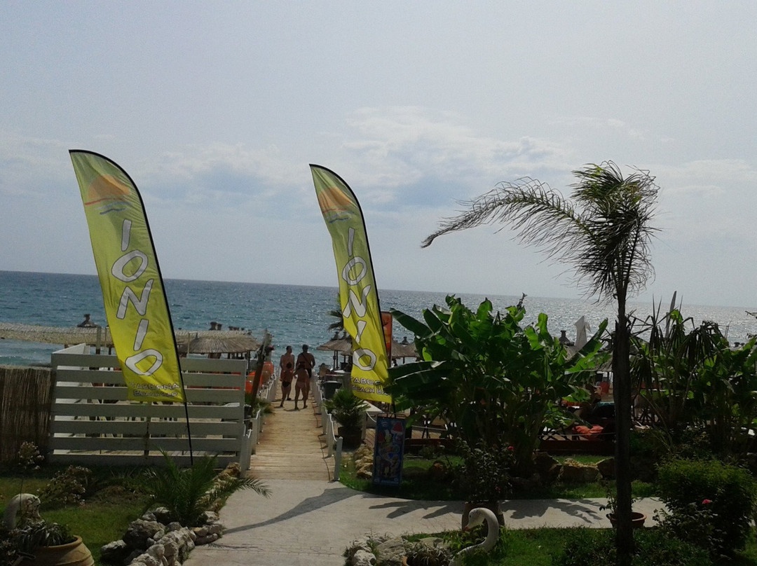 Neochori餐馆和美食-Taverna Ionio