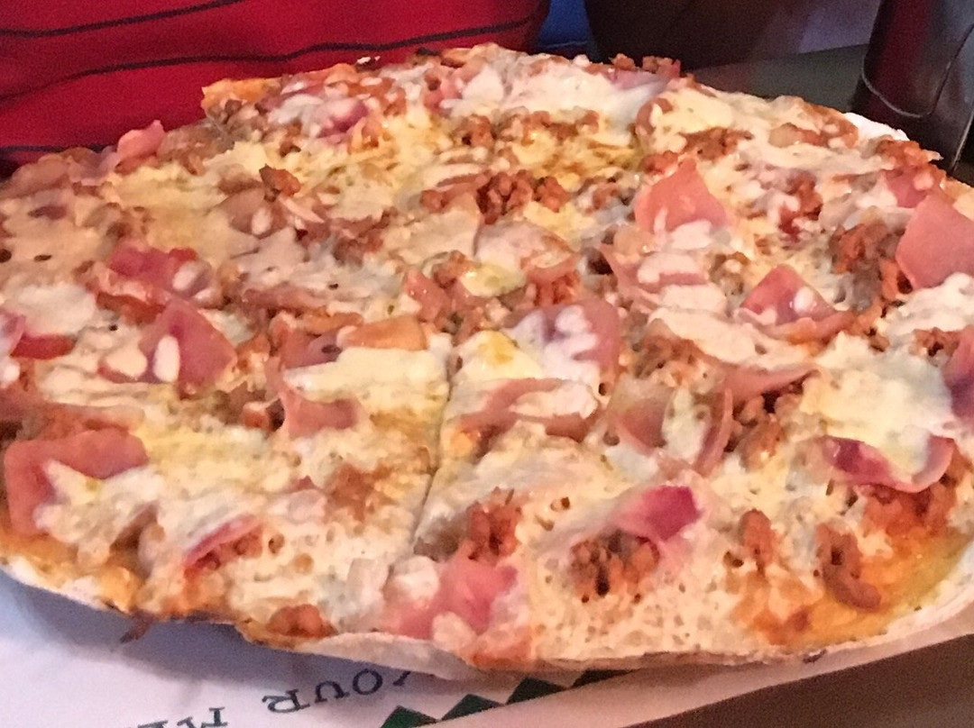 Pizzería Medieval El Collado de las Lobas主图