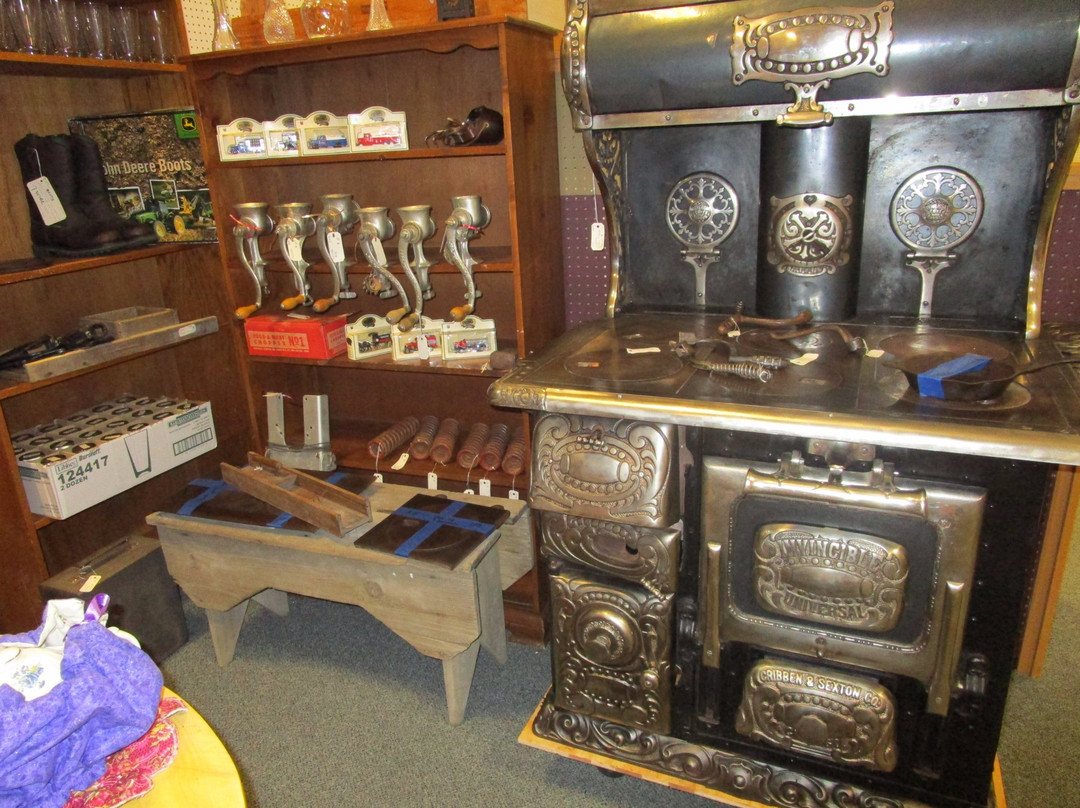 Apple Annie's Antique Gallery景点图片