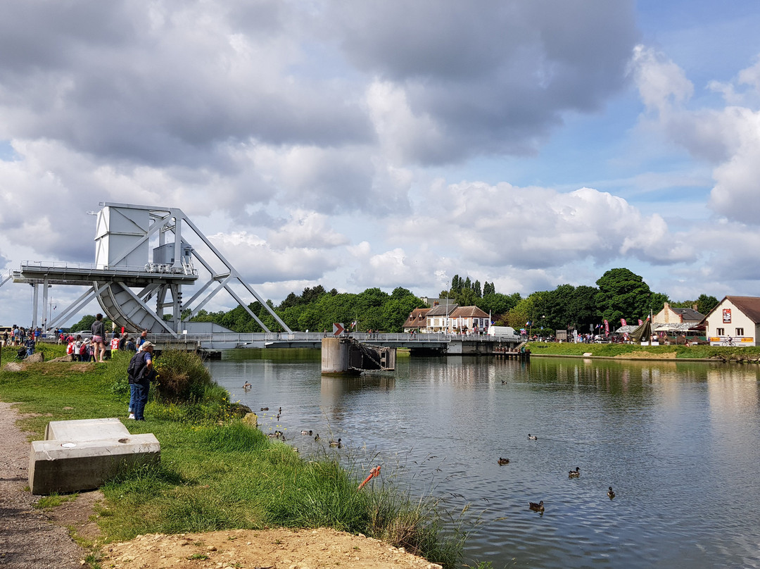 Pegasus Bridge景点图片