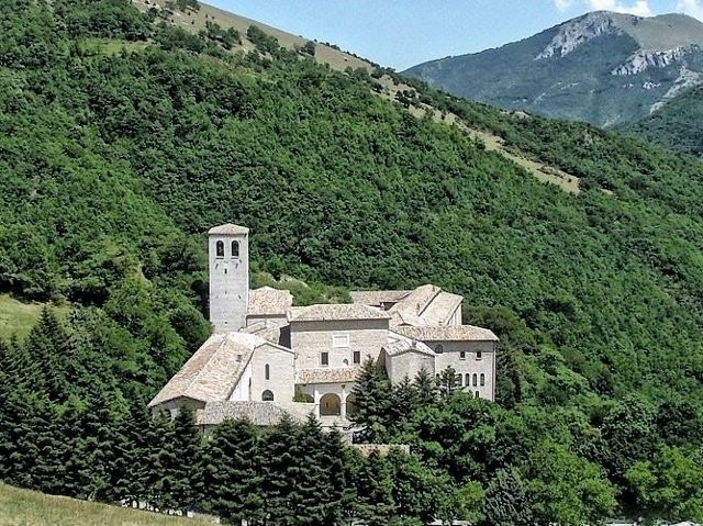 Eremo di Sant'Abbondio-Serra Sant'Abbondio必去景点