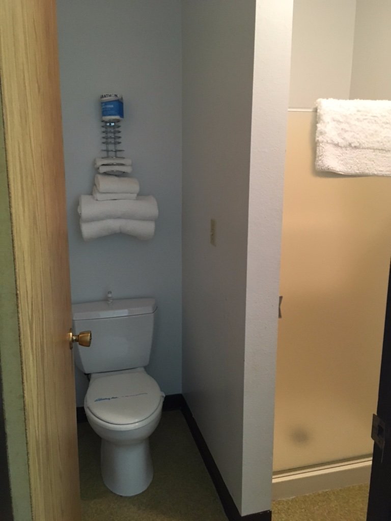 Red Fox Motel-浴室