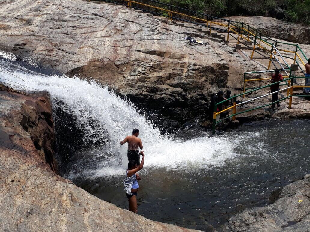 Kumbakkarai Falls-Theni必去景点