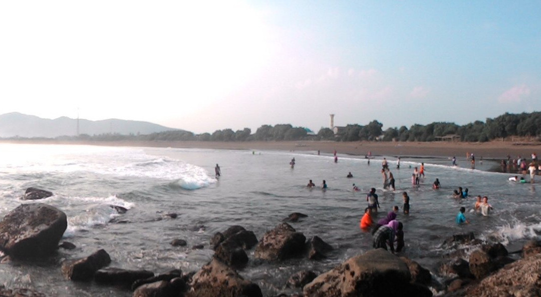 Payangan Beach景点图片
