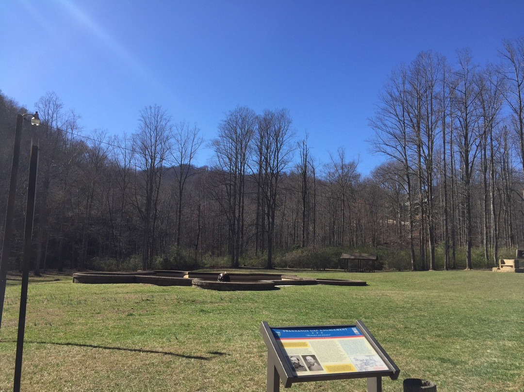 Andrews Geyser-Old Fort必去景点