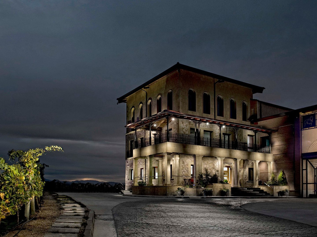 Bodegas Manzanos Azagra-Azagra必去景点