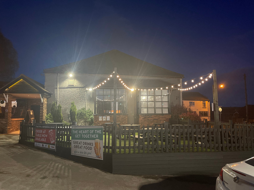 Heath Hayes餐馆和美食-The Trafalgar