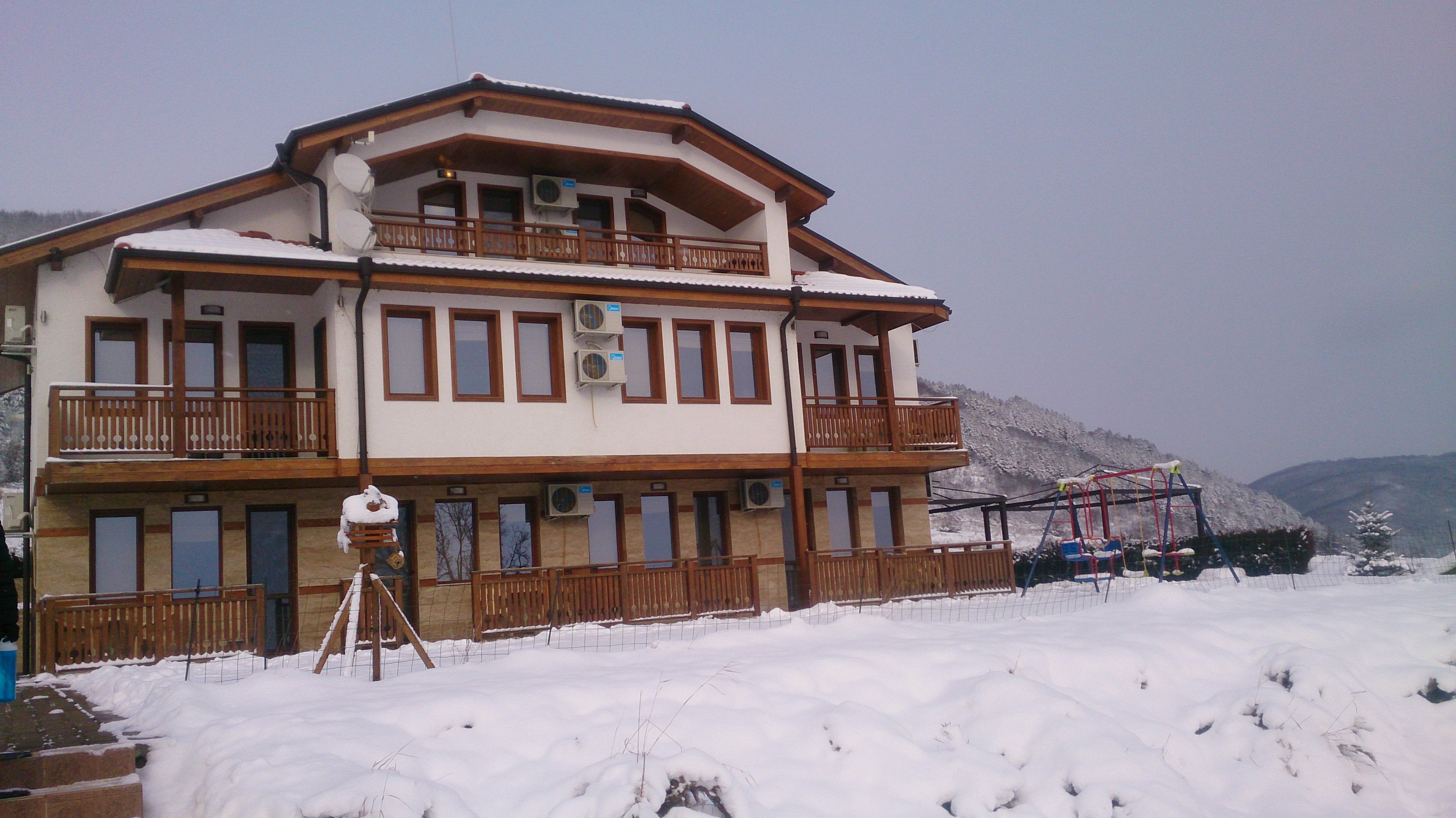 Raya Guest House-官方
