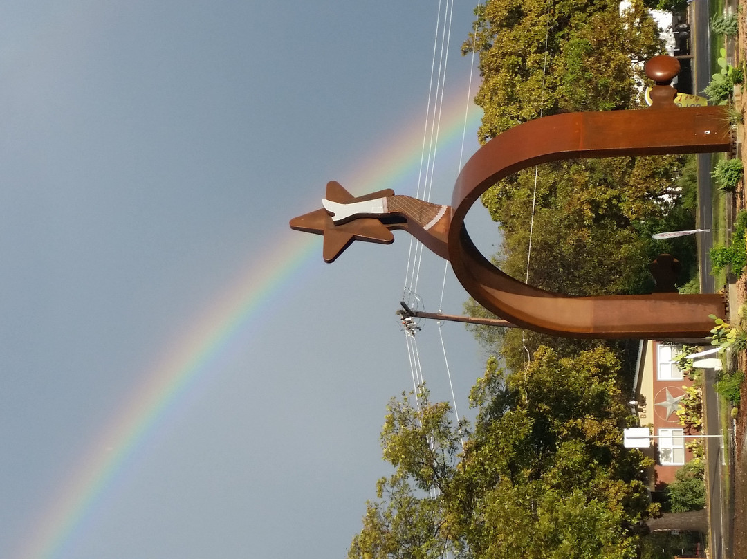 Worlds Largest Spur-Lampasas必去景点