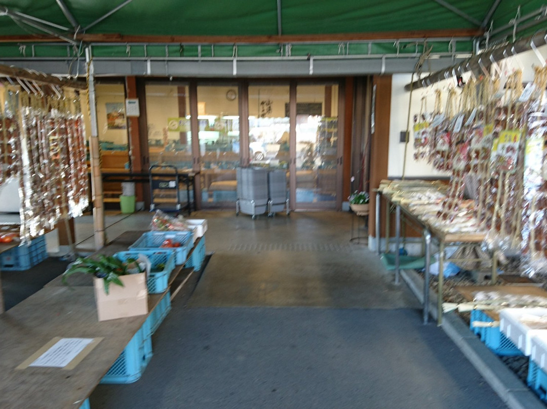 山形市餐馆和美食-Yamagatashi Tenkomori Nosanbuchi Chokubaijo Oshokujidokoro