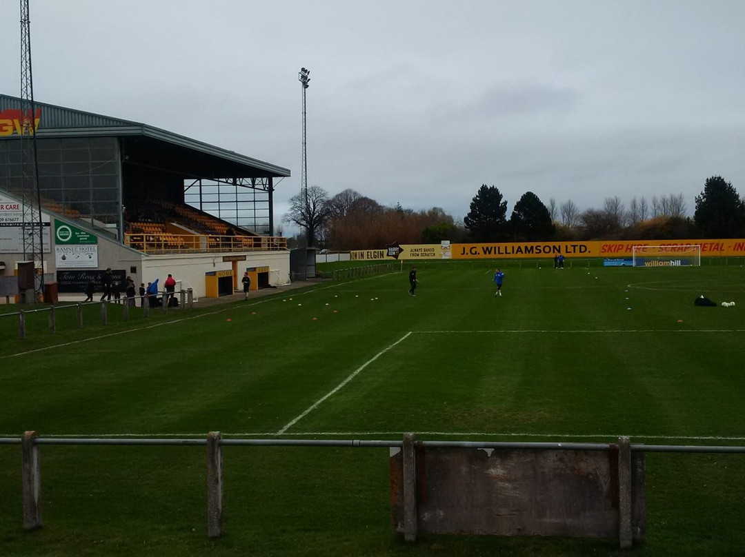 Forres Mechanics Football Club-福里斯必去景点