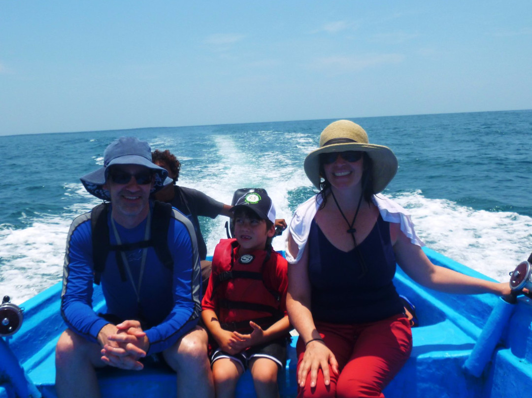 Pink Sand Tours-诺萨拉必去景点