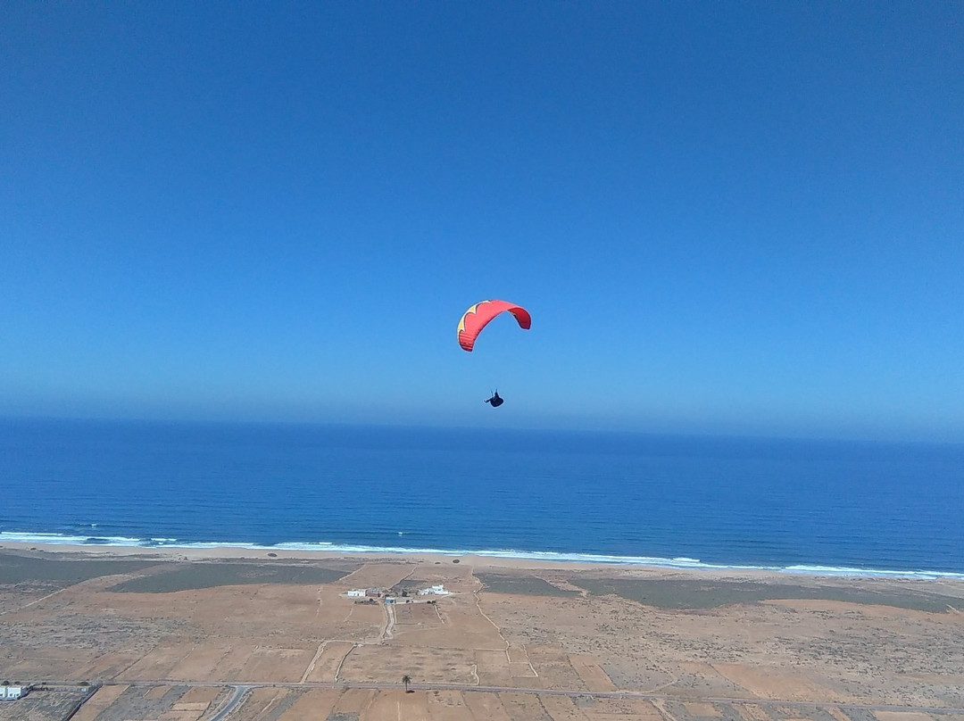 Sunsoar Paragliding景点图片