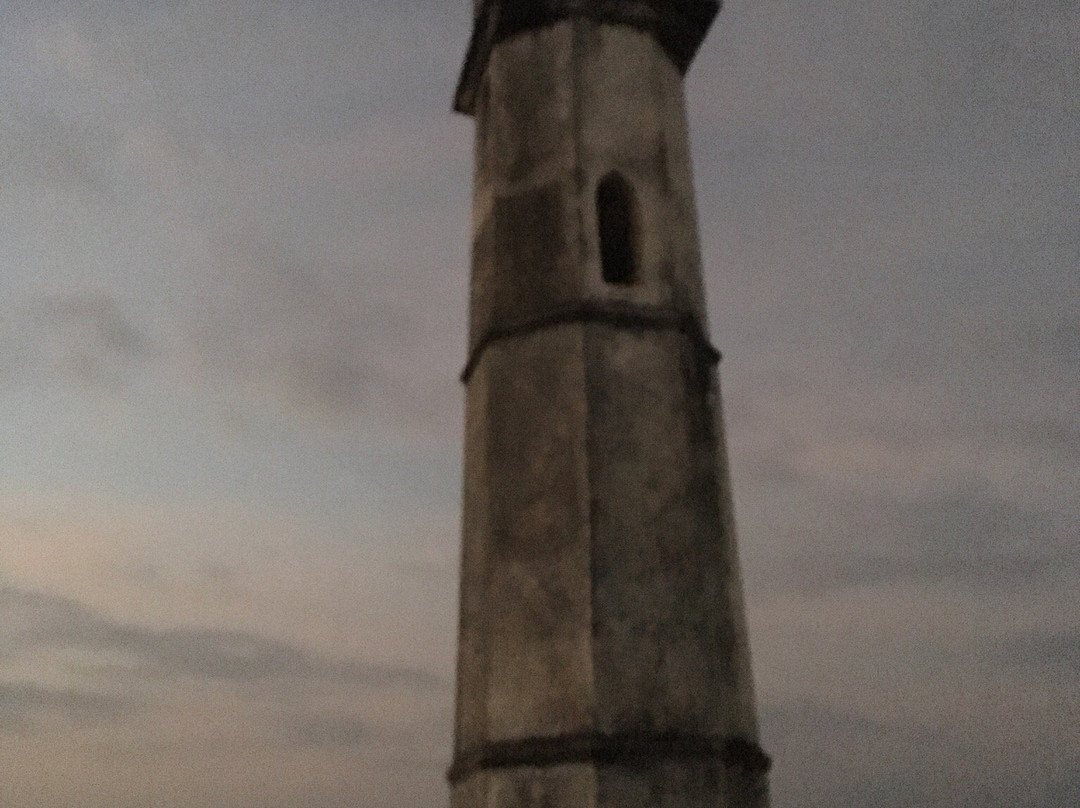 Swinging Towers of Farkande景点图片