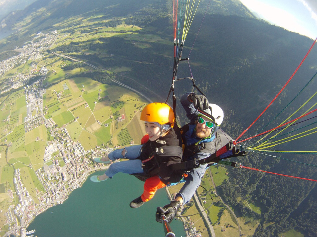 Panoramic Paragliding-卢塞恩必去景点