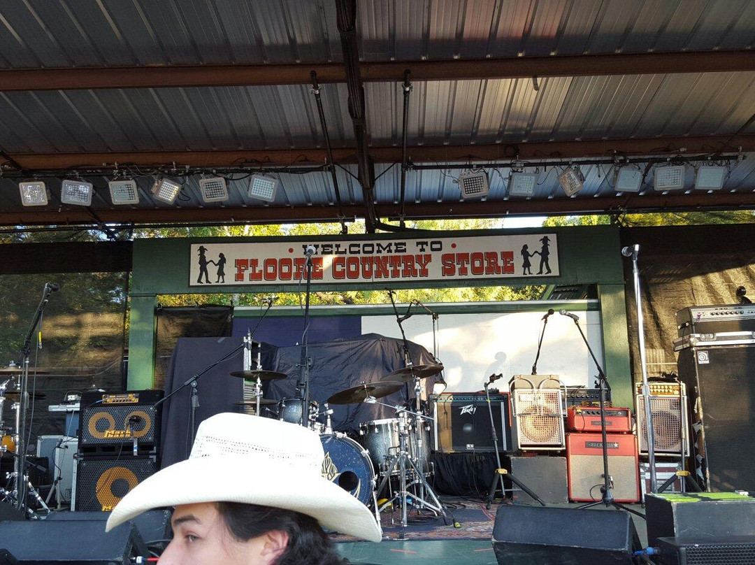 John T Floore Country Store-Helotes必去景点