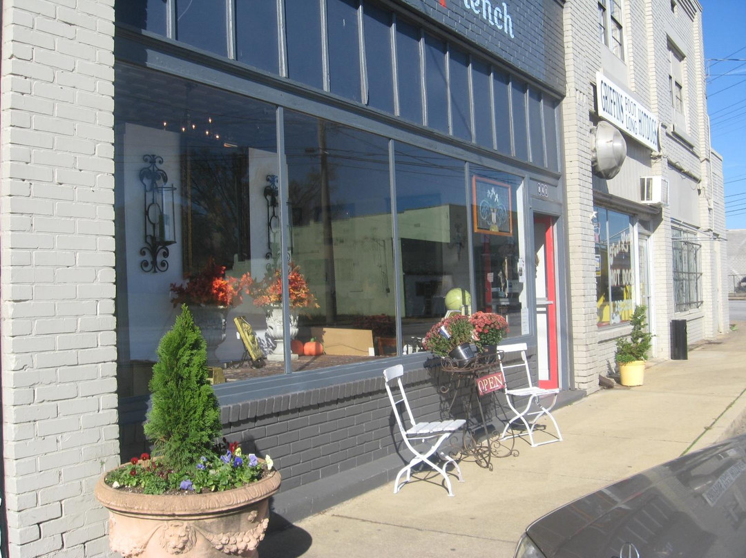 Mostly  French-查塔努加必去景点