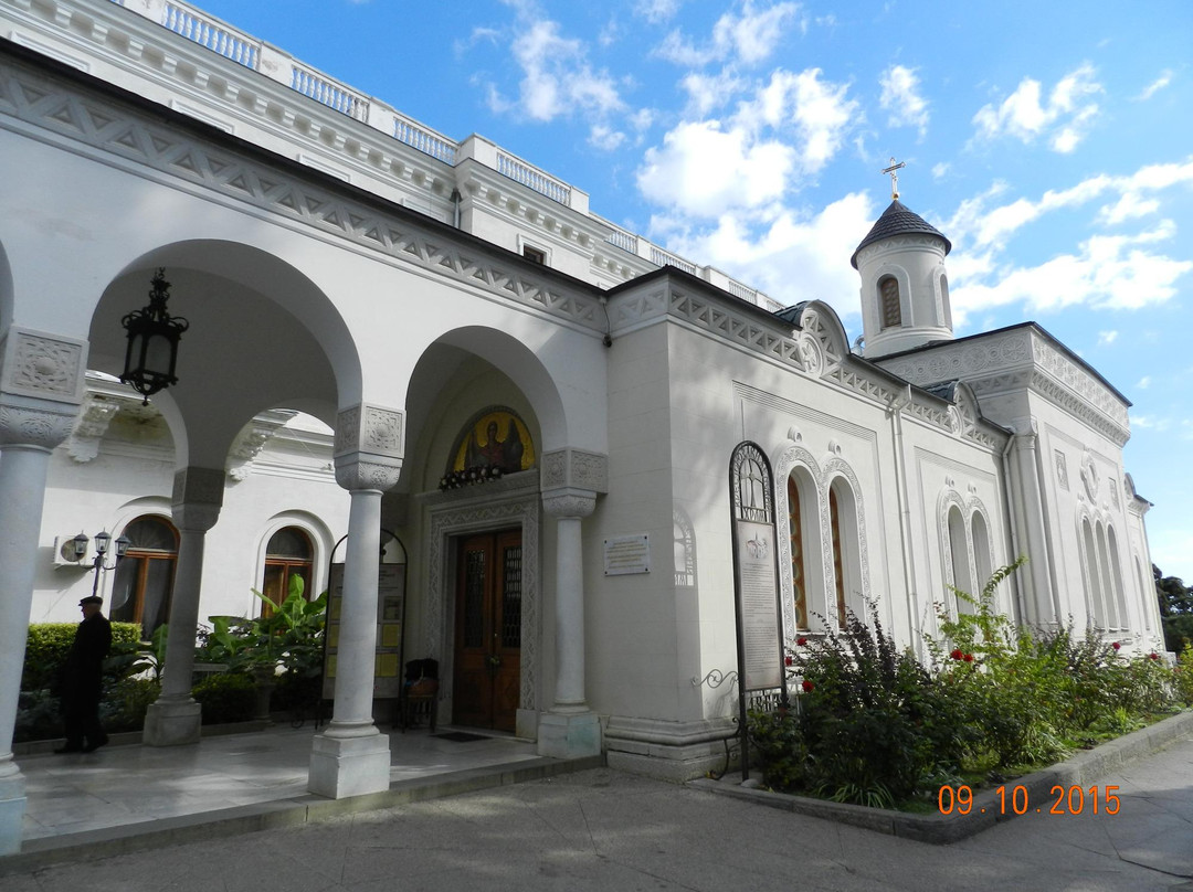 Holy Cross Exaltation Church-Livadiya必去景点
