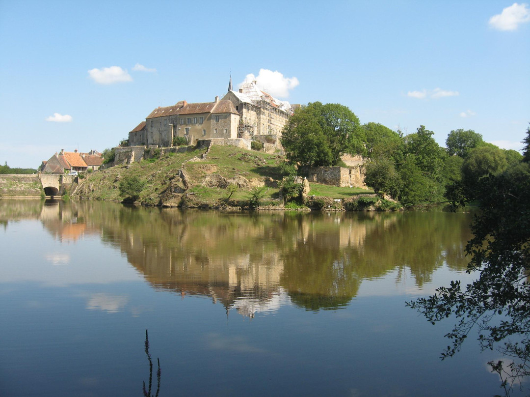 Saint-Benoit-du-Sault旅游攻略图片